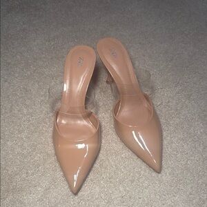 Zara Women's nude Heels